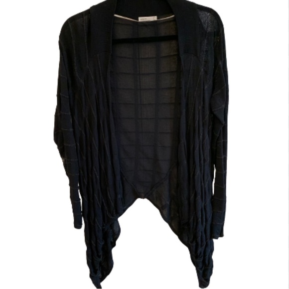 ITALIAN Cardigan - Picture 2 of 5